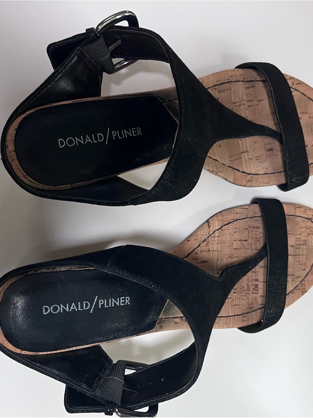 Donald Pliner Dylan-60 Wedge Low Heel Sandal Black Metallic Leather Size 8.5